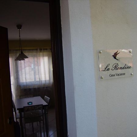 Casa Vacanza La Rondine Валмонтоне Екстериор снимка
