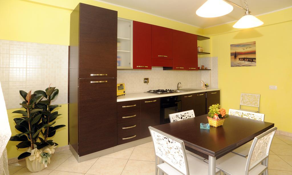 Casa Vacanza La Rondine Валмонтоне Екстериор снимка